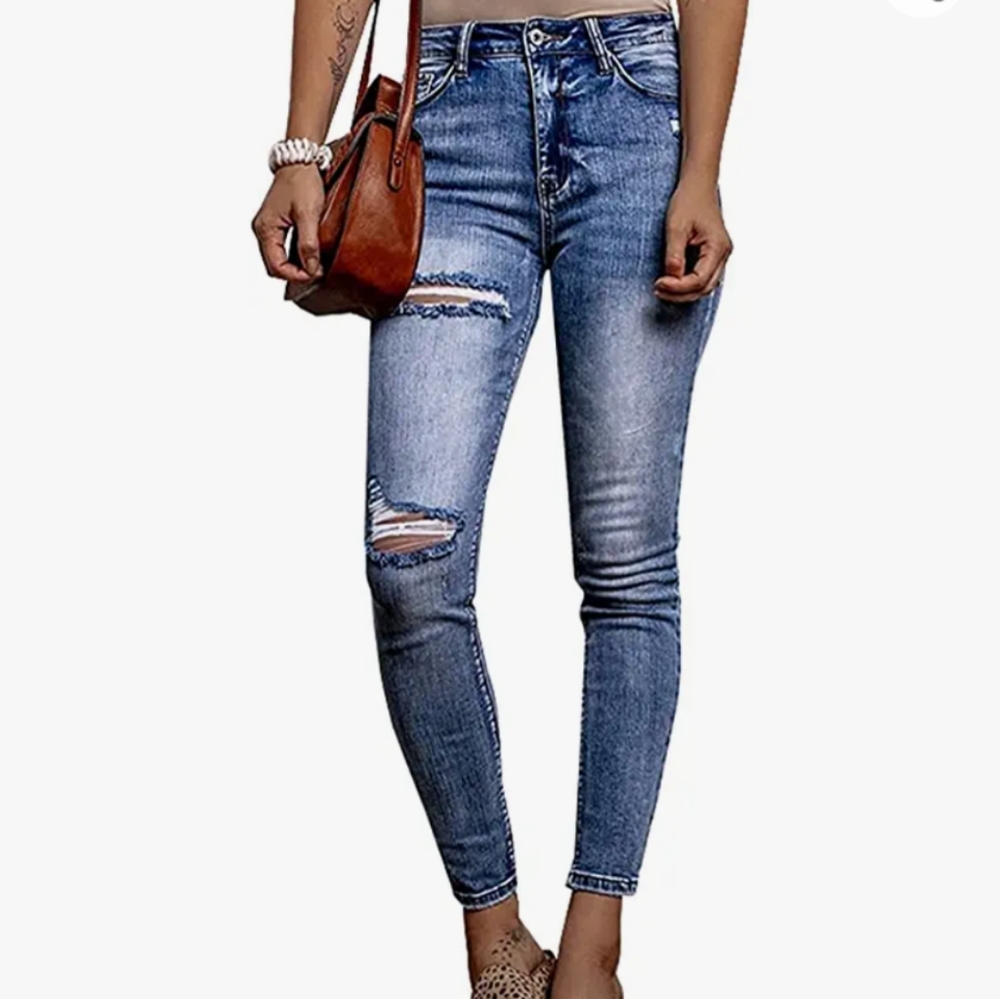 Amazon Distressed Jeans, Size L, EUC